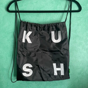 ⭐️‎ Milk Kush Drawstring Backpack